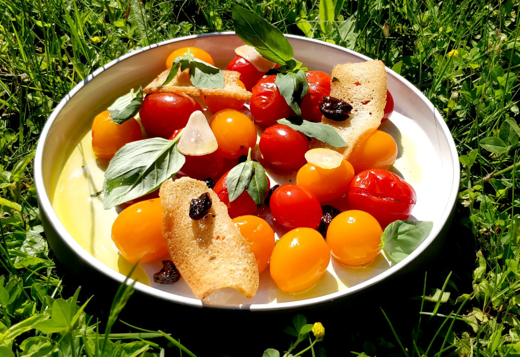 Une cuisine colorée et inventive